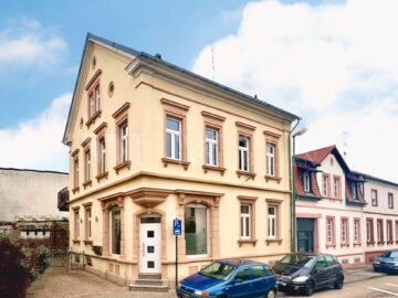 Wohnen mit Charme: Großzügige Dachgeschosswohnung im malerischen Bad Dürkheim, 67098 Bad Dürkheim, Dachgeschosswohnung