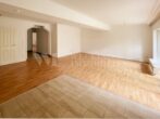 Exklusive, geräumige und neuwertige 3-Zimmer-EG-Wohnung mit Garten und Terassen - 1472-Küche-Wohnen