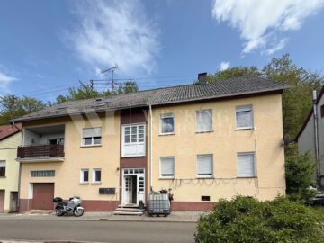 Solides MFH mit großem Garten – 3 Einheiten – 304 m² – 1.471 m² Grundstück in Nohfelden, 66625 Nohfelden, Mehrfamilienhaus