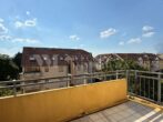 Wohnen in Seenähe – bezugsfreie 3-Zimmer-Wohnung mit Balkon, Aufzug & 2 TG-Plätzen in MA-Rheinau Süd - Balkon