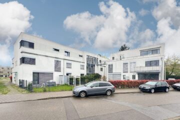 Traumhafte Etagen-Wohnung im Bauhaus-Stil in Mannheim-Casterfeld (Rheinau), 68219 Mannheim, Etagenwohnung
