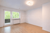 Architektonisch markantes Mehrfamilienhaus der klassischen Moderne - OG-Wohnzimmer