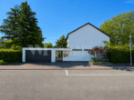Architektonisch markantes Mehrfamilienhaus der klassischen Moderne - Vorderansicht