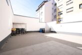 Zeitgemäße 3,5-Zimmer-Erdgeschosswohnung mit Terrasse in Ludwigshafen Mitte - Innenhof